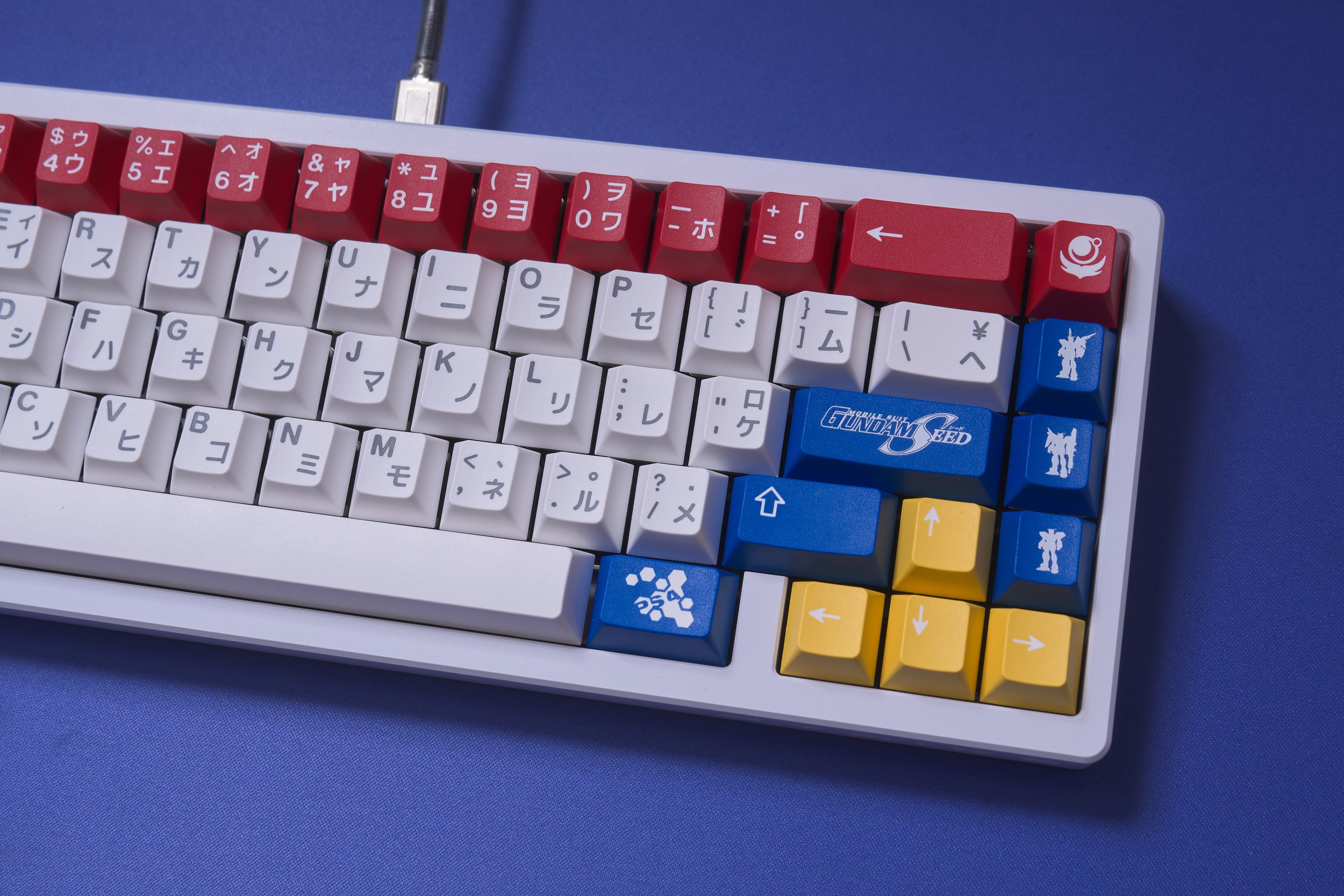 SINGAKBD x Mobile Suit Gundam SEED: Gundamhaku — Lightning Keyboards